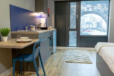 1 bed studio, St Georges Quay, City Centre, Lancaster, LA15JT - Image 12